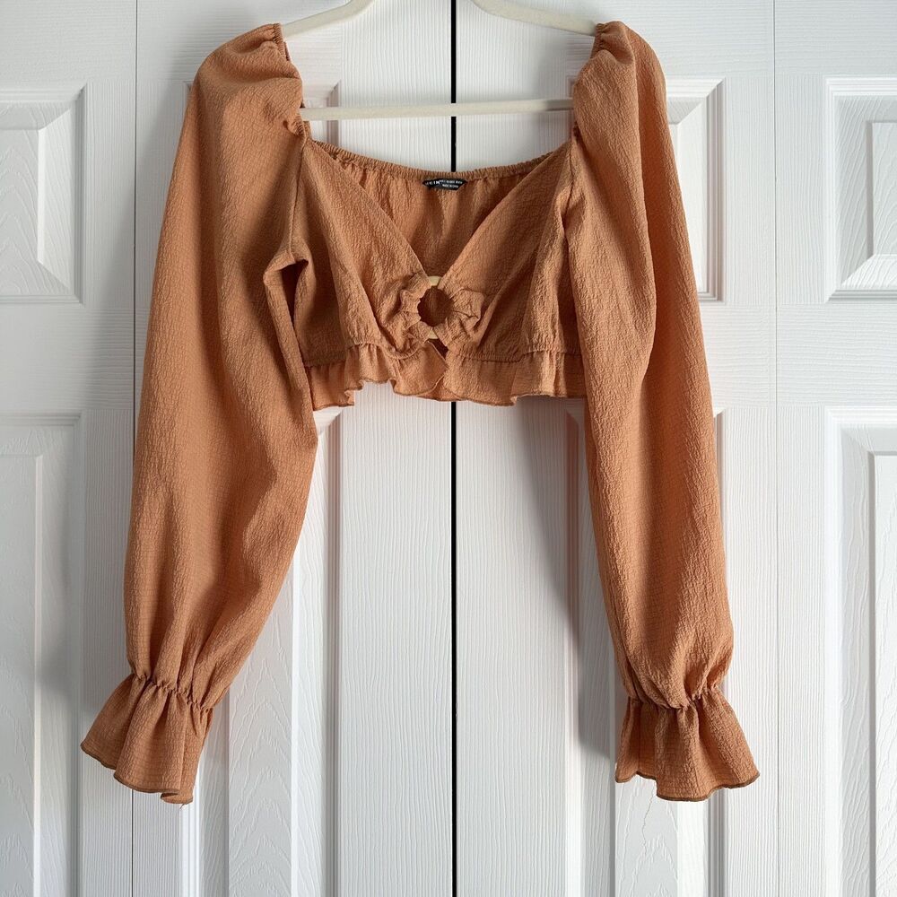 SHEIN Cropped Top Size L Long Sleeve Ring Front Puff Sleeve Peach Boho Festival